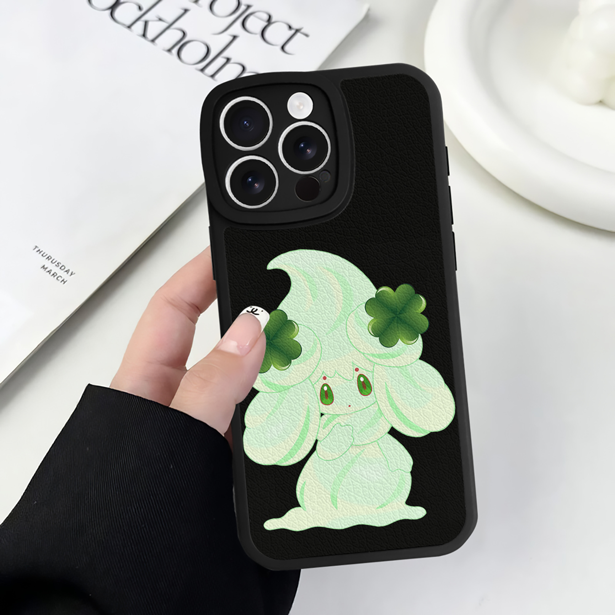 （画像用） ポケットモンスター Pokémon 【iPhone 16シリーズ対応】シリコンスマホケース（レザー調） 材質：シリコン